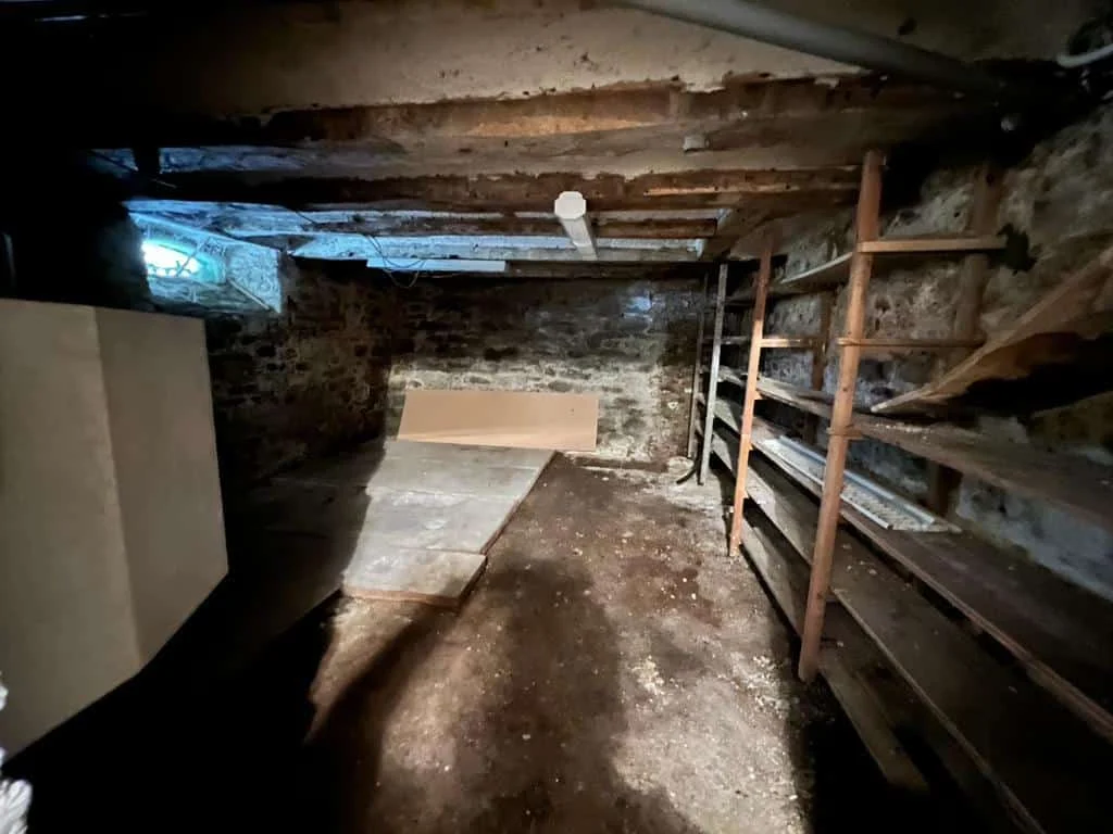 Sousplex de l'appartement avant la rénovation